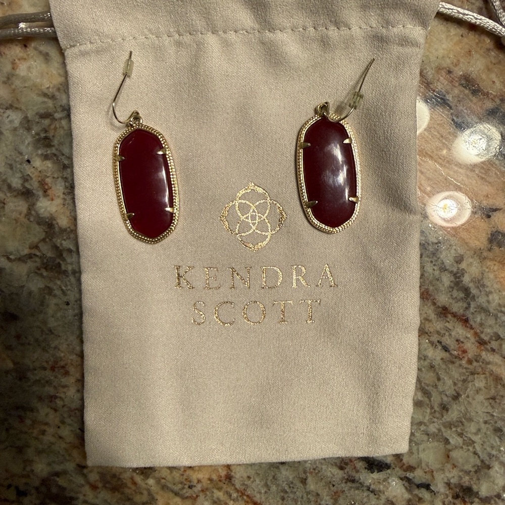 Kendra Scott Burgundy and Gold Drop Earrings